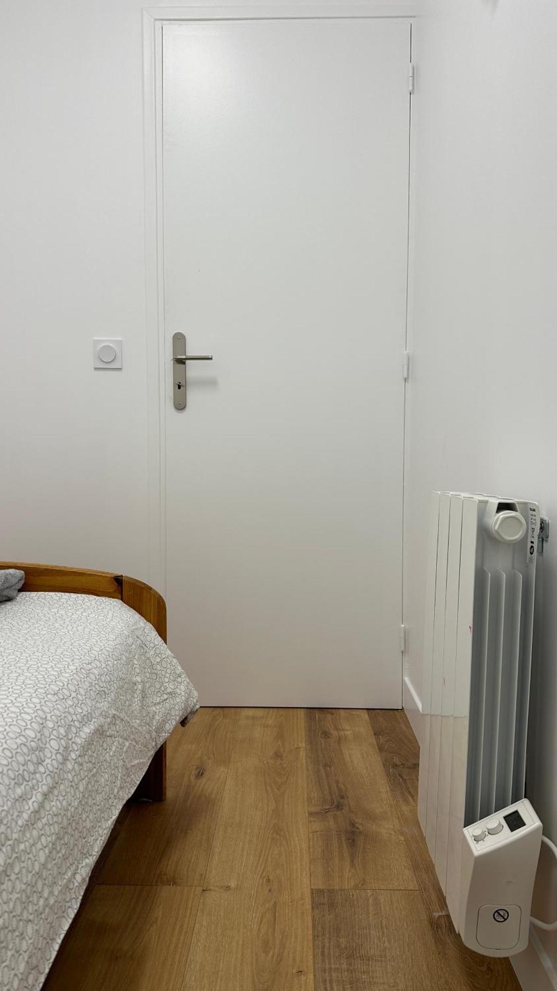 Lacharriere-Logement Entier 38M2 Paris Ngoại thất bức ảnh