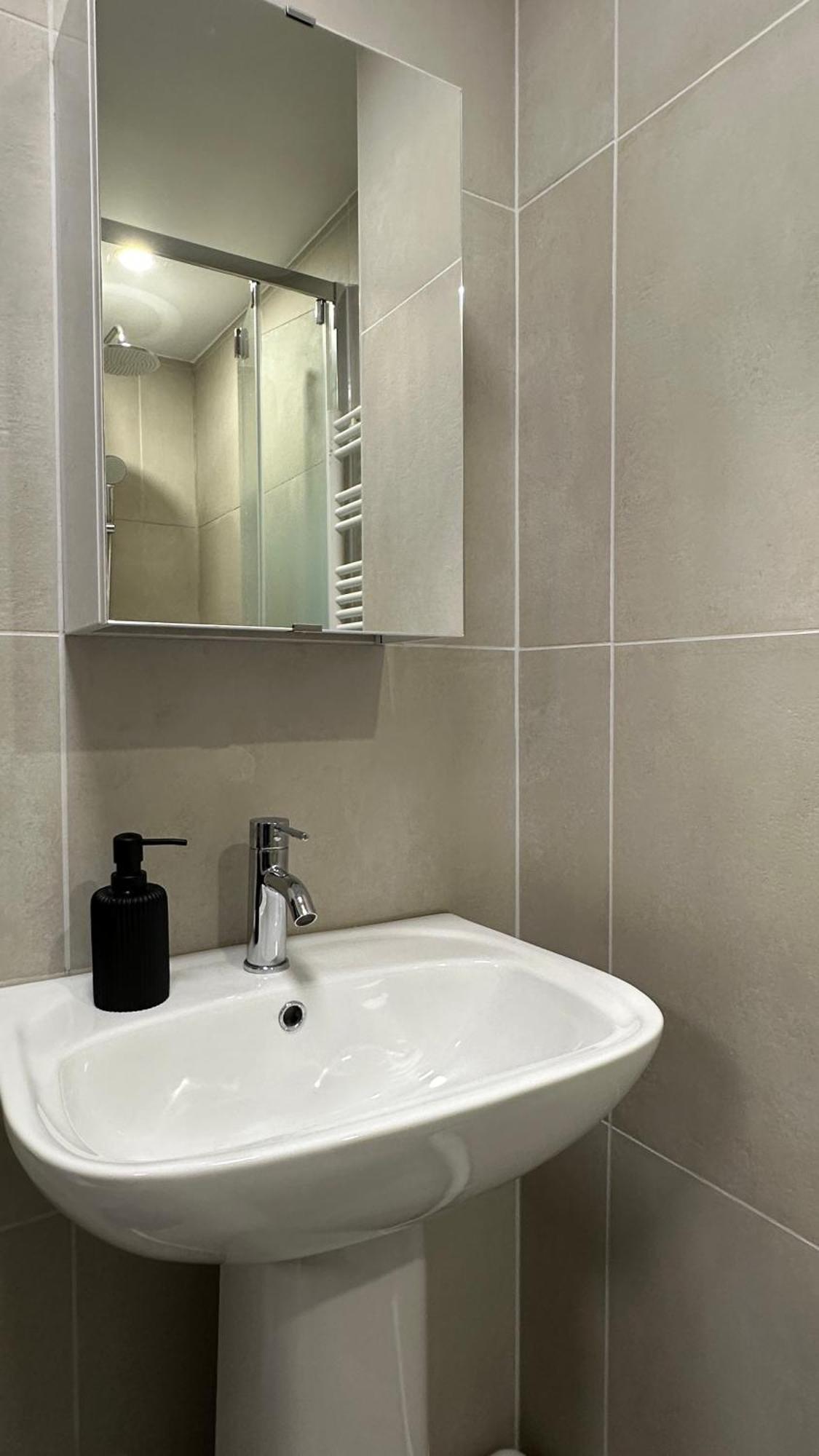 Lacharriere-Logement Entier 38M2 Paris Ngoại thất bức ảnh